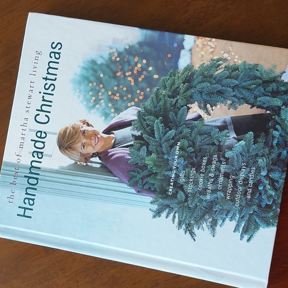 Handmade Christmas by Martha Stewart, 1995, EUC. 5/$25 - Picture 1 of 7